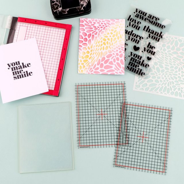 Rutschfeste Mehrzweck-Klebermatten aus Photopolymer für Stempelpositionierungswerkzeuge und Kartonhandwerk, transparent, Breite: 12,07 cm, Tiefe: 15,24 cm, Höhe: 1,52 cm bis 2,16 cm - Bild 1