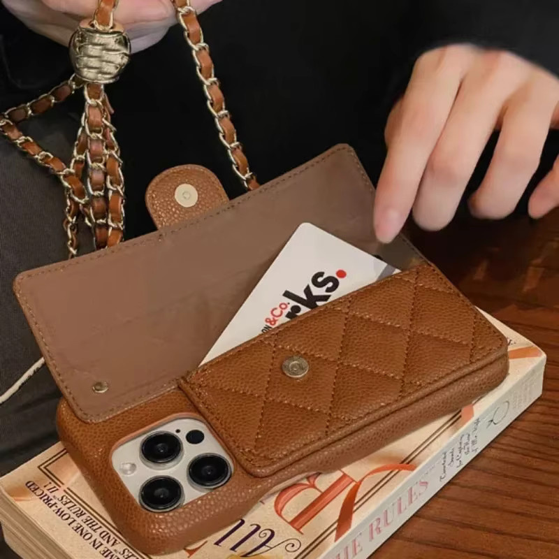 Handyhülle mit Lanyard-Kette und Kartenhalter für iPhone 15 14 13 Pro Max von szHAIyu in Beige mit Gittermuster und Lederbezug - Bild 4