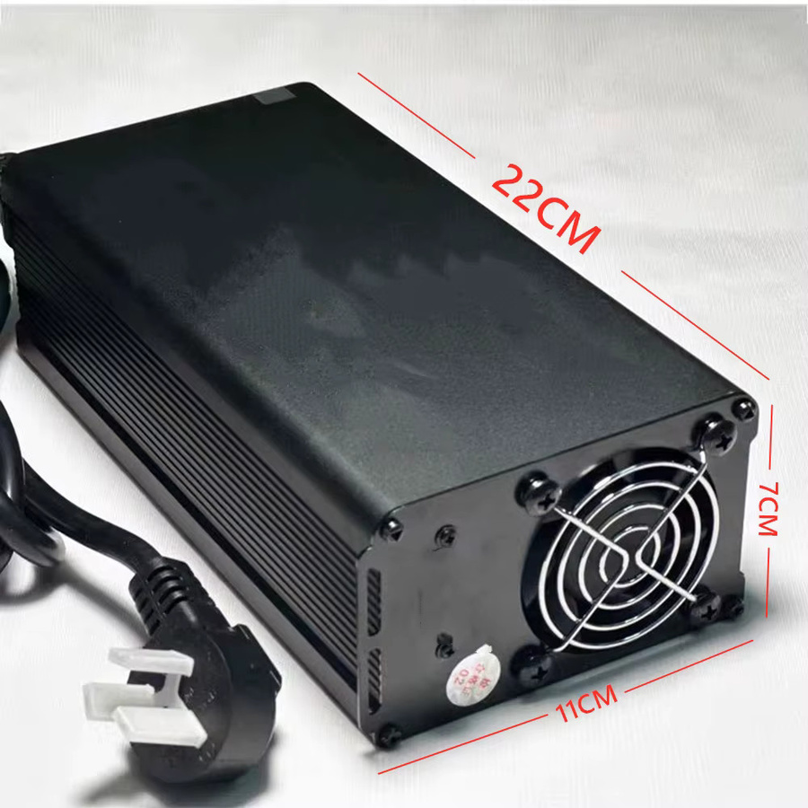 Southrol Li-Ion LiFePO4 Lithium-Batterieladegerät mit einstellbarer Spannung 10-100,8 V und 18 A Ladestrom für 4S bis 24S Schnellladegerät in Schwarz - Bild 4