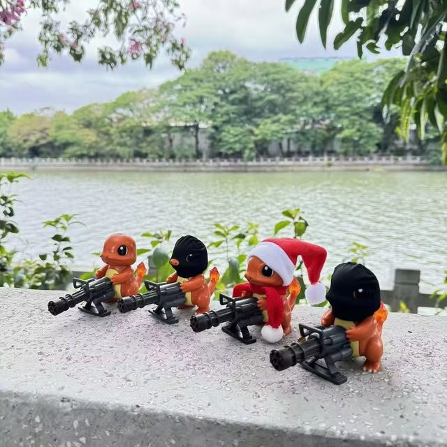 FUNISM Pokemon Psyduck Charmander Anime Figur, Puppen Spielzeug - Bild 1