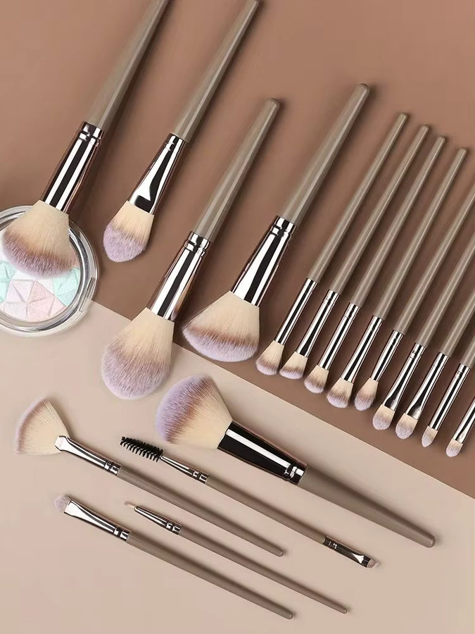 RUNTOIN Make-up-Pinsel Set, 3-20-teilig, mit Beauty-Schwamm, Braun, Unisex - Bild 4