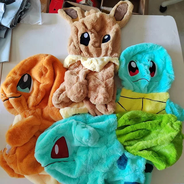 Potdemiel Pokémon Eevee Charmander Bulbasaur Plüschtiere, mit Leder Holster - Bild 1