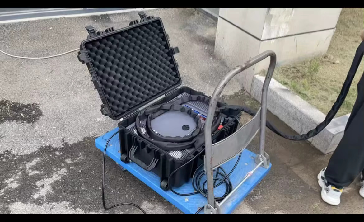 ACCTEK Puls-Laser-Reinigungsmaschine zur Entfernung von Metalloxid und Rost für Holz mit 200 W, 300 W oder 500 W Leistung - Bild 4