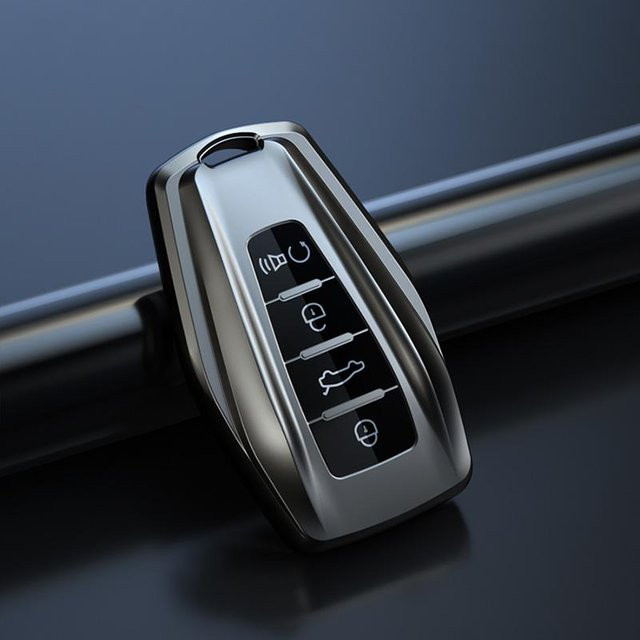 TPU Schlüsselhülle in Silber für Geely Coolray X6 X7 Geometry C Emgrand Global Kulrey Hawk GX7 Okavango NL3 - Bild 1