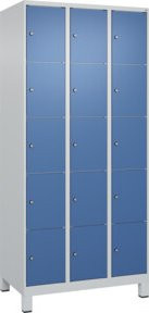 C+P Schließfachschrank Classic PLUS mit 3 Abteilen und Füßen, Farbe Grau und Blau, B/T/H: 90 x 50 x 195 cm - Bild 1