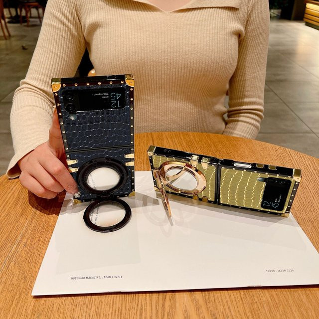 Luxus Handyhülle mit Krokodil-Textur und Glitzer-Spiegelhalter für Samsung Galaxy Z Flip 3 4 5 6 7 8 FE in Grün - Bild 1