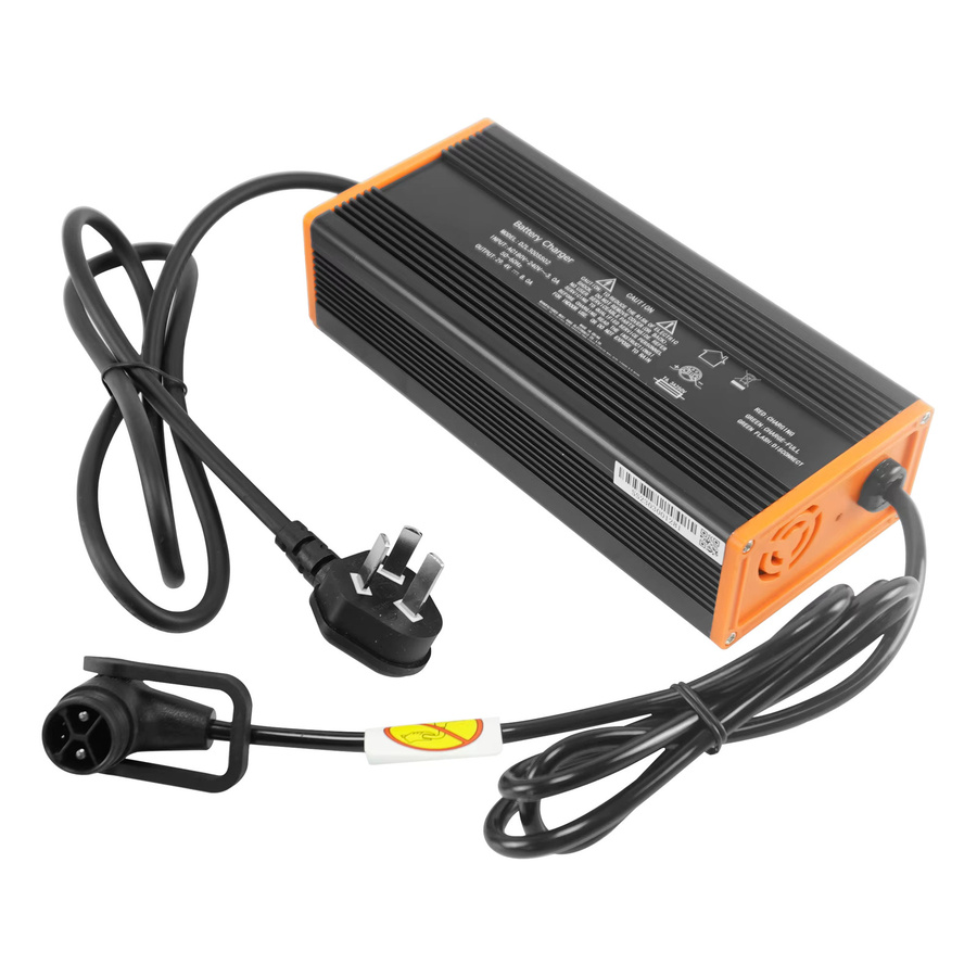 NOBLIFT EDGE PTE15N Lithium-Batterie-Ladegerät 24V 8A, schwarz, IP67 wasserdicht und staubdicht - Bild 3