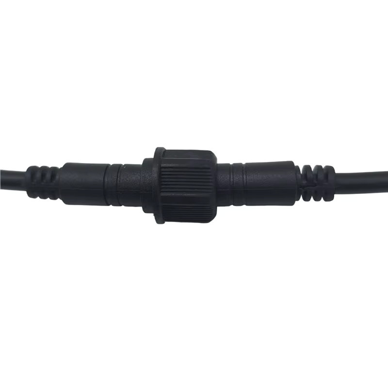 Govee 5-teiliges 3,05 m Verlängerungskabel für Outdoor-Flutlichter und Strahler, wasserdichtes 4-poliges Kabel in Schwarz für Govee H705 - Bild 2