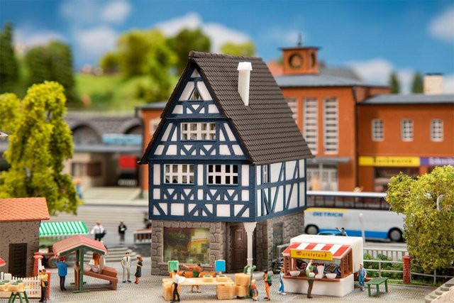 Faller Fachwerkhaus mit Apotheke, 1:87 (Spur H0) - Bild 2