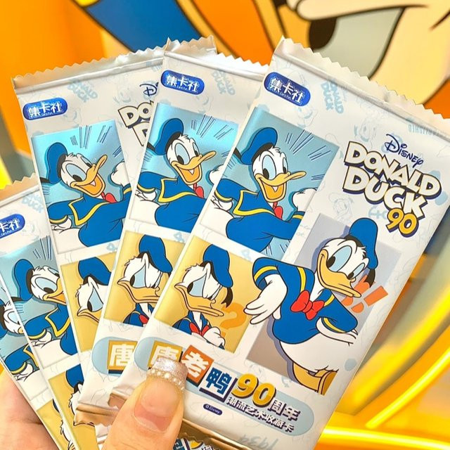 Disney Donald Duck 90th Anniversary Trend Art Sammelkarten - Bild 1