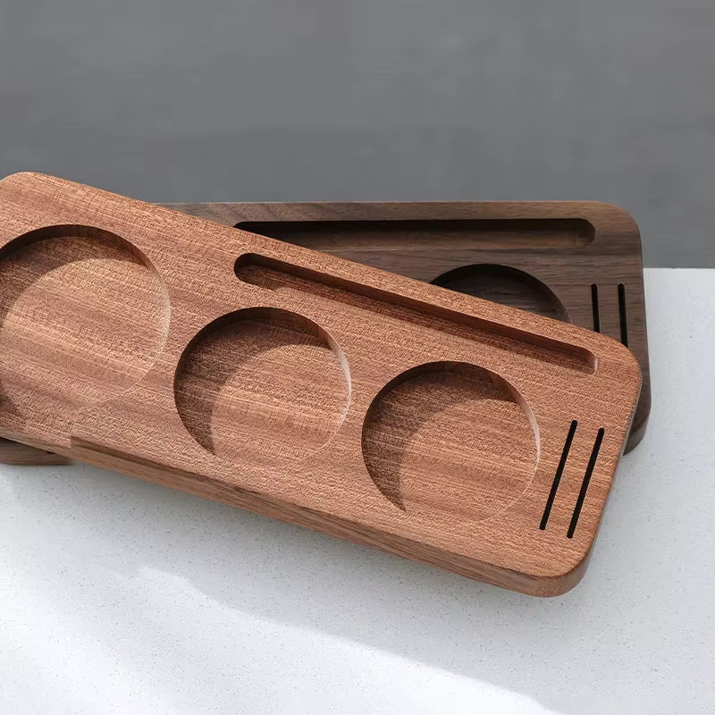 JUSTINLAU Kaffee Tamper Station aus Holz in Braun mit Pinsel und Siebträger Halter für 51mm, 53mm oder 58mm - Bild 3