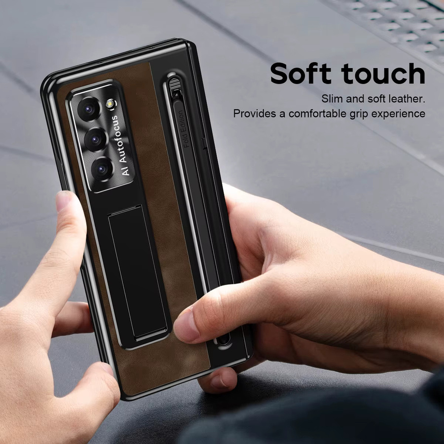Leder Schutzhülle mit Stifthalterung und Stylus für Samsung Galaxy Z Fold7 6 5 4 inklusive Glas-Bildschirmschutz und Scharnier-Abdeckung in Braun - Bild 3