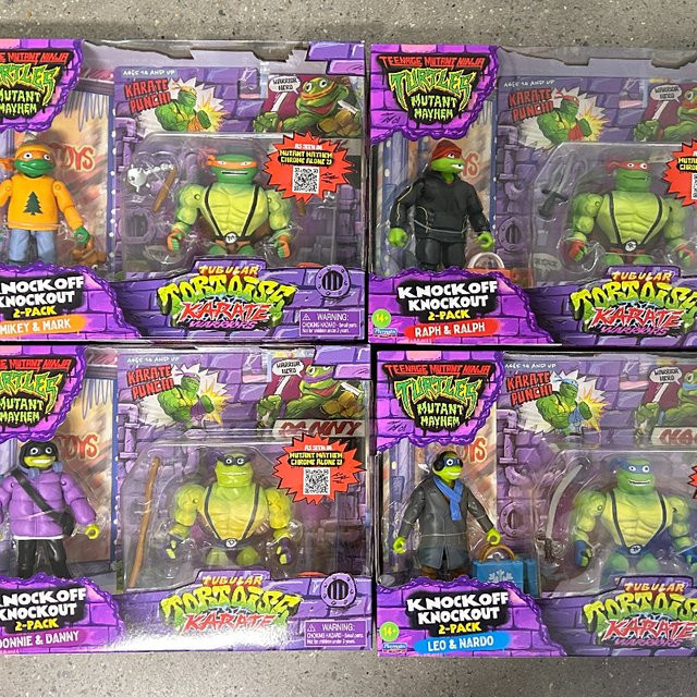 Playmates Teenage Mutant Ninja Turtles Leonardo Raphael Michelangelo Donatello Actionfiguren, Set / Bundle, ab 14 Jahren - Bild 1