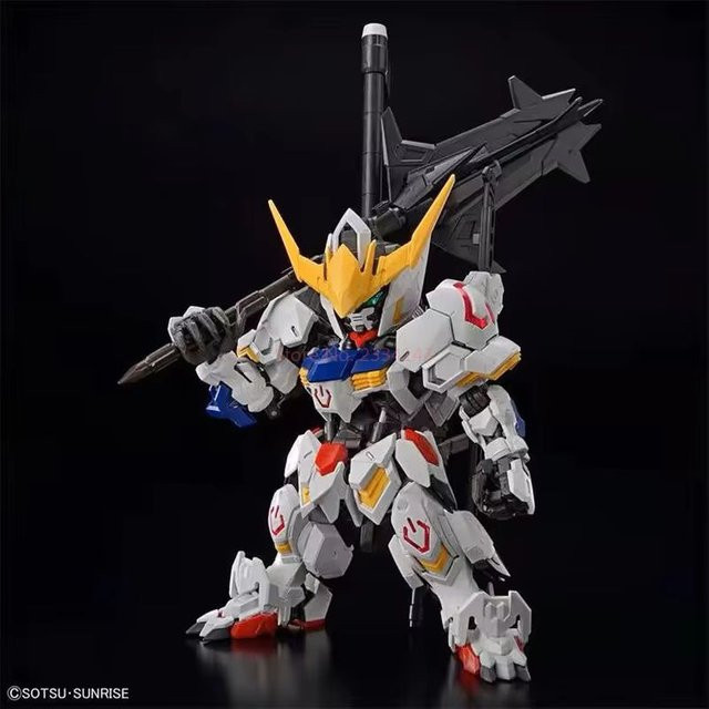 Bandai Gundam MGSD Barbatos 4. Form, Montagemodellbausatz, mit Aufklebern und Basis-Actionfigur - Bild 1