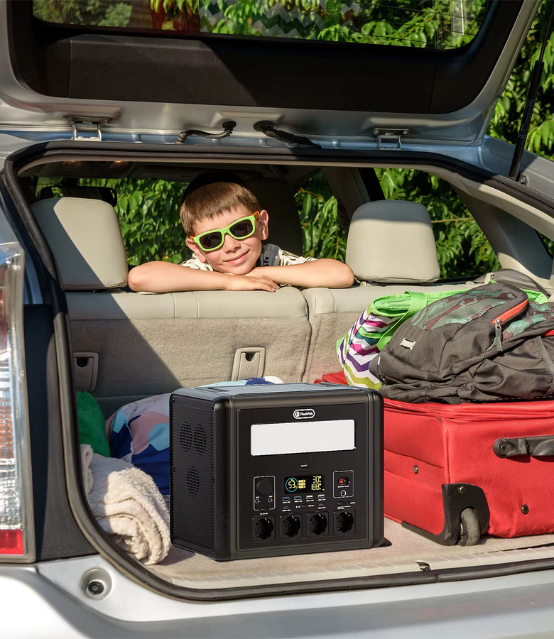 Flashfish T2000 Tragbare Powerstation mit 1536Wh LiFePO4 Akku, 2000W Solargenerator in Schwarz mit 100W PD USB-C Schnellladung und Solarmodul-Kompatibilität - Bild 2