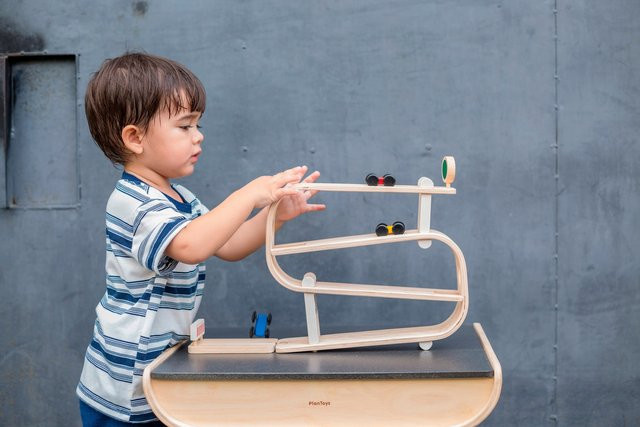 Plantoys Kugelbahn Rampenrenner, ab 1,5 Jahre - Bild 1