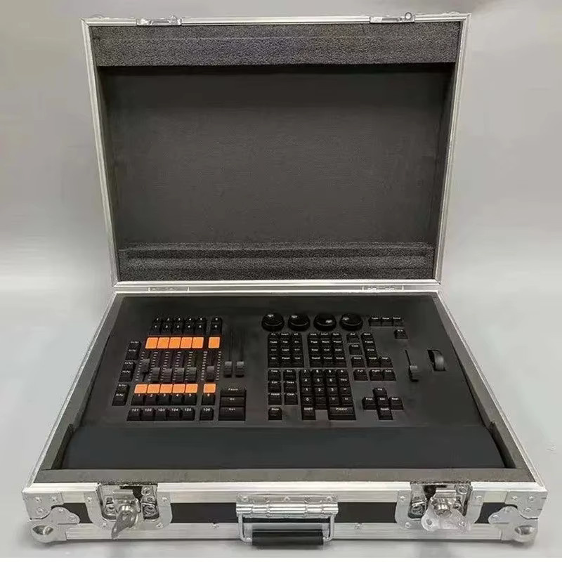Black Horse Wing Professioneller DMX512 Beleuchtungscontroller mit Flightcase für DJ und Bühnenshow, Farbe: Schwarz - Bild 4