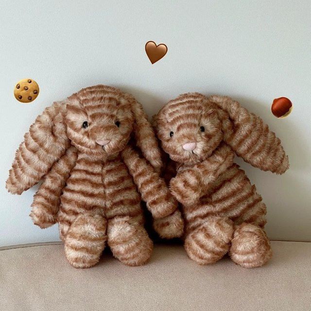 XUYUAN Bonnie-Kaninchen Dekofigur in Braun für Wohnzimmer und Schreibtisch, Höhe: 31,0 cm - Bild 1