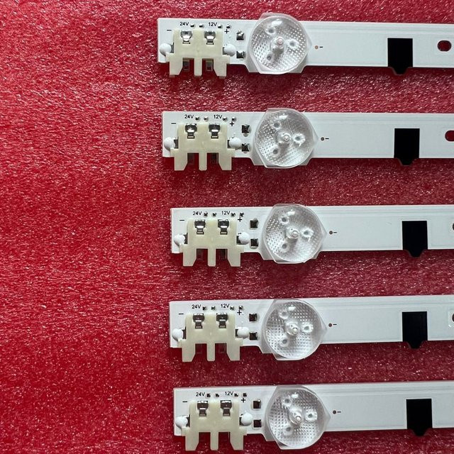 LED-Streifen für Samsung TV Modelle UE32F6510 UE32F6800 UE32F6270 UE32F6170 UE32F6240 UE32F5020AK UE32F6100AK UE32F5000AK UE32F4500AK in Weiß - Bild 1