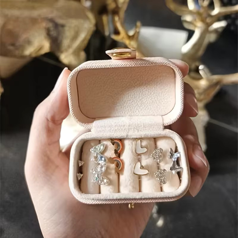 Mini-Schmuckschatulle aus Kunstleder in Pink für Ohrringe und Ringe - Bild 3