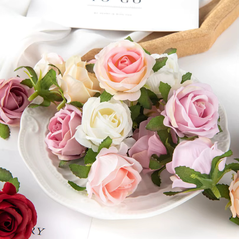 TTCY Künstliche Seidenrosen Köpfe für DIY Dekoration, Hochzeit und Weihnachten - Bild 2