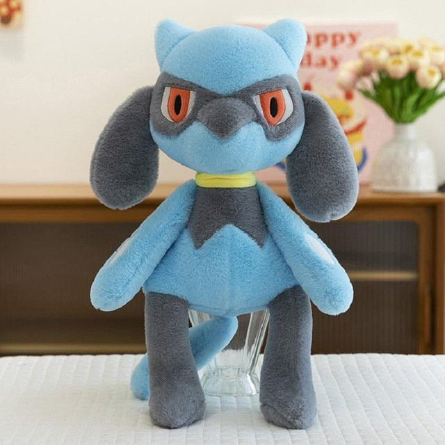 Discover Intime Pokemon Riolu Kissenpuppe, Plüschtier, 40cm, ab 14 Jahren - Bild 1