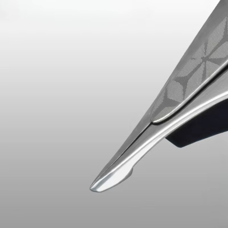 BALAOYE Luxuriöser Flex-Spitzen-Füllfederhalter aus Metall in Silber mit verschiedenen Federstärken 0.5mm bis 1.2mm - Bild 1