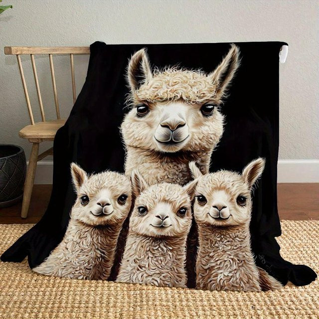 Personalisierte Alpaka-Familien Fleece-Decke mit individuellem Namen von JMG Household Supplies, weich und warm, B/B: 150 x 200 cm - Bild 1