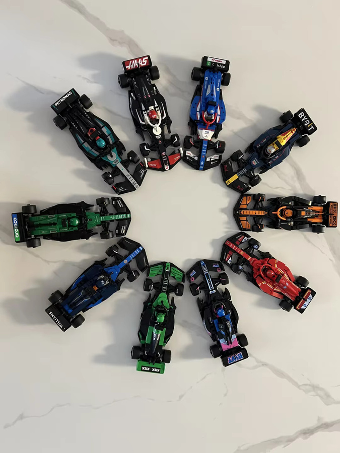 Potdemiel Mini-Auto-Baumodelle, 10-teiliges Set, Bunt / Mehrfarbig - Bild 1