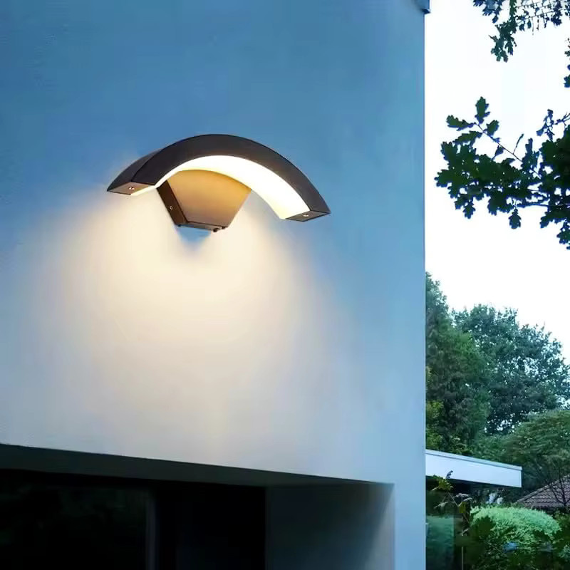 Moderne LED Außenwandleuchte in Schwarz mit Up-Down-Lichteffekt, 24 W, warmweiß 3000 K für Terrasse und Garten - Bild 7