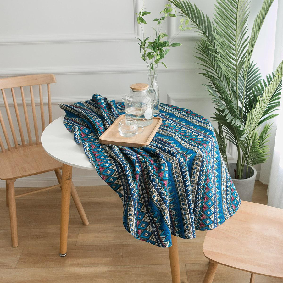 Runde Tischdecke von A Family Of Home Textiles in Blau mit geometrischem Druck, Durchmesser: 70 cm - Bild 1