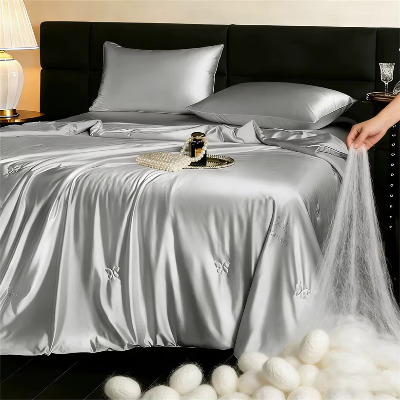 Dreamreal Sommerdecke aus 100 % Maulbeerseide in Beige, kühlende Bettdecke für Sommer und warme Nächte - Bild 2