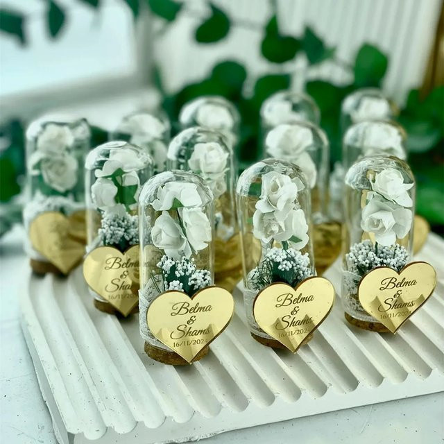 PARARTDIY PACKAGE Glaskuppel mit konservierten Rosen als Hochzeitsgeschenk im Die Schöne und das Biest Design - Bild 1