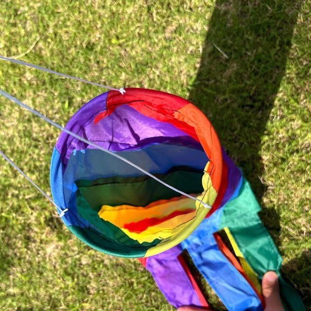 DWLIFE Windsack Rainbow Spinner, Regenbogen, Outdoor Hängedekoration - Bild 1