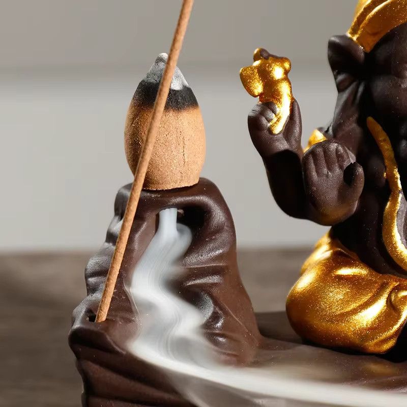 MINIDEAL Ganesha Räucherstäbchenhalter Elefant Desktop Ornament in Braun und Gold - Bild 3