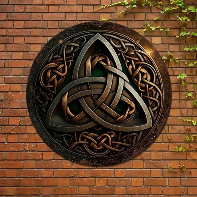 CIFBUY Antikes keltisches Triquetra-Wandschild aus Metall, rund, braun, Durchmesser: 20,3 cm - Bild 1