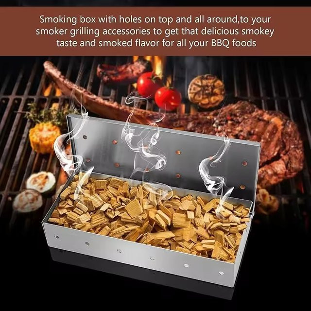 Edelstahl Räucherbox in Silber mit Holzspänen für Gasgrills und Grillzubehör - Bild 1