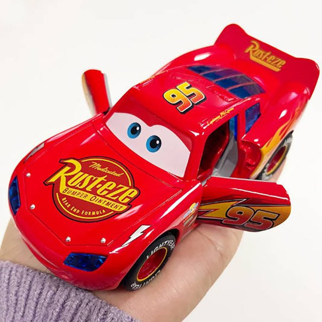 Disney Pixar Cars Lightning McQueen, Spielzeugauto, 1:55, Metall - Bild 1