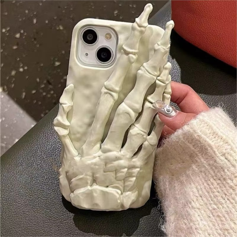 Apple iPhone Schutzhülle mit 3D Skelett-Design in Weiß aus weichem Silikon - Bild 4