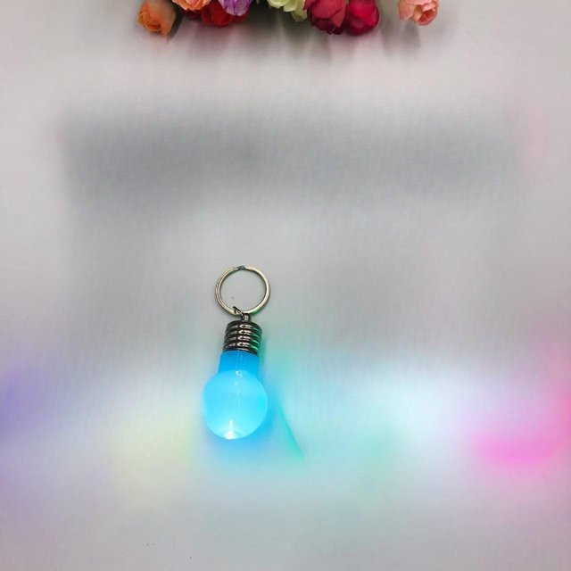 Schlüsselanhänger LED-Glühbirne, Acryl, grau, Unisex - Bild 1
