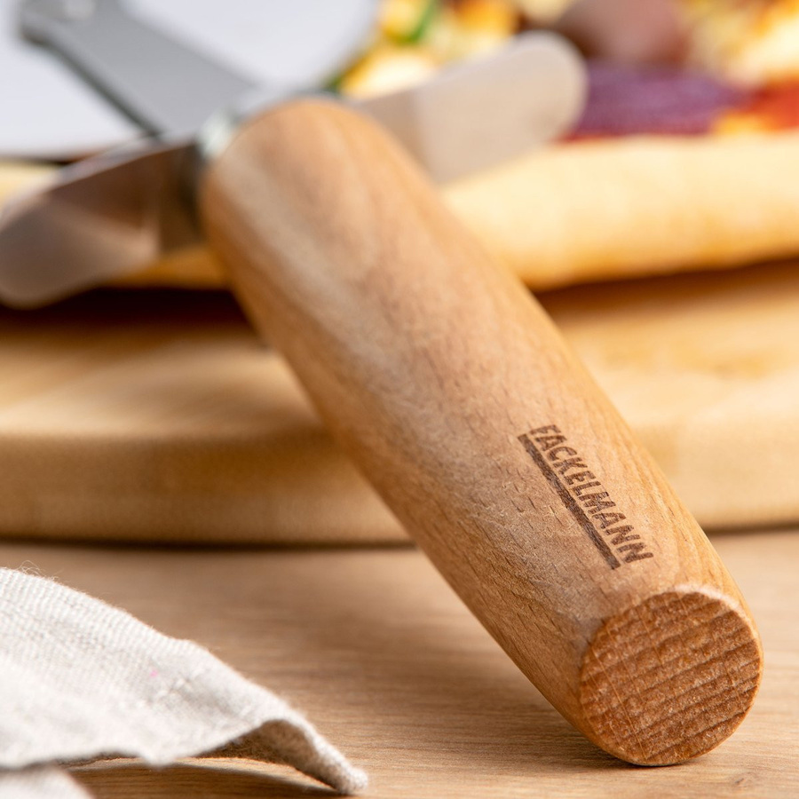 Fackelmann Pizzaschneider FAIR aus Edelstahl und Holz in Silber - Bild 2