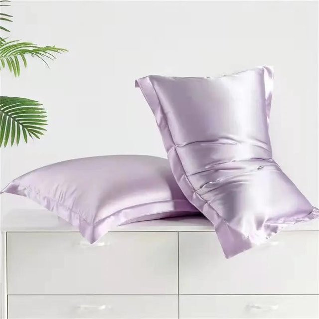 2er-Set Kissenbezüge aus Seidensatin von Yiran Furniture in Lila, Rechteckig - Bild 1