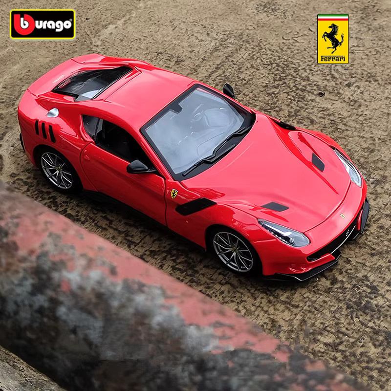 Bburago Ferrari F12 TDF, Sportwagen Modell, 1:24, Metall, Rot - Bild 2
