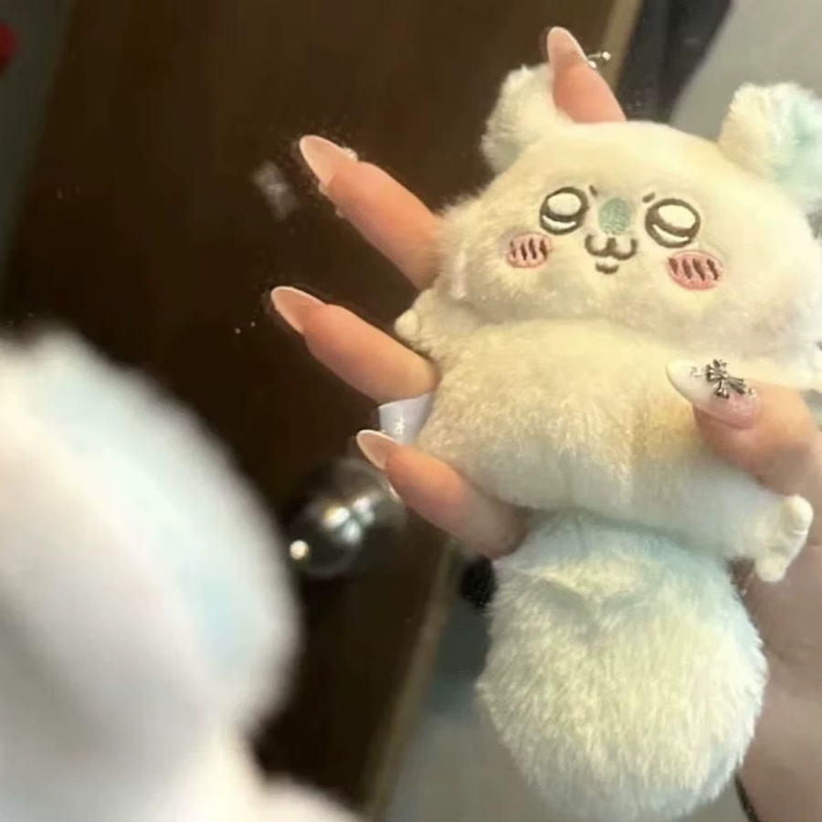 Bandai Chiikawa Momoka Plüsch-Anhänger, Tiere - Bild 2