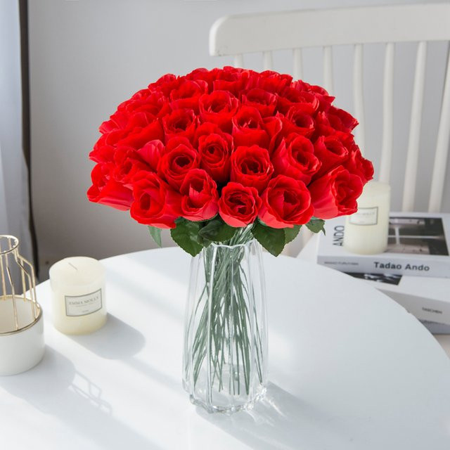 ZQCY Künstliche Rosen in Rot aus Seide als Blumenbouquet für Tischdekoration, Hochzeit und Garten - Bild 1