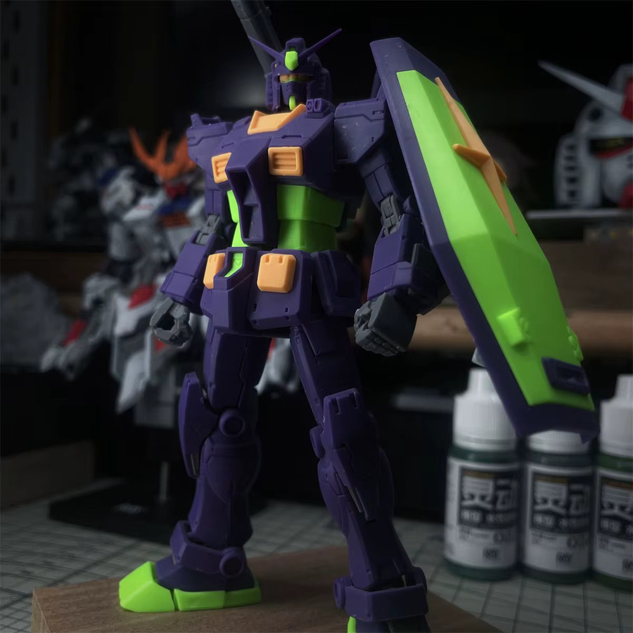 Bandai Gundam HG RX-78-2 Lila Einheit 01 Ver, Bausatz, 1/144 Maßstab, Roboter - Bild 2