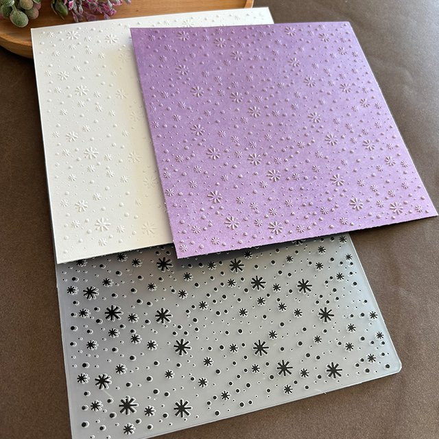 2D-geprägter Sammelordner mit Eiskristall-Schneeflocken-Design aus Kunststoff - Bild 1