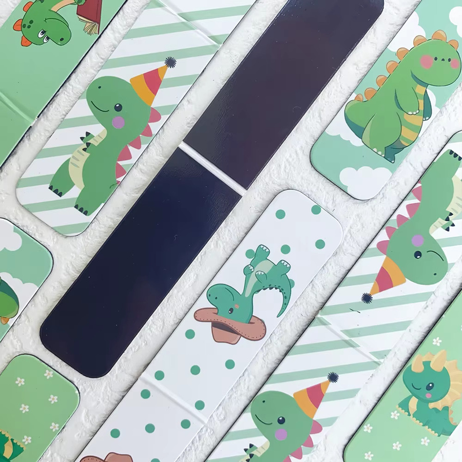 5er Set magnetische Dinosaurier Lesezeichen aus Kunststoff in Multicolour für Schüler und Studenten - Bild 2
