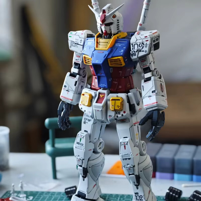 Daban PGU Rx-78-2 Yuanzu 2.0 Montagemodellbausatz, 1:60, mit Belichtungsfunktionen, Actionfigur - Bild 3
