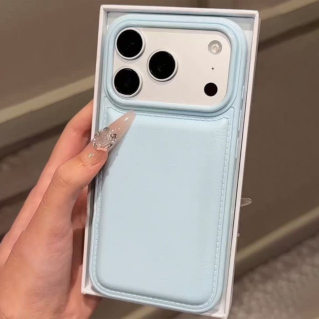 Stoßfeste iPhone Schutzhülle in Leder-Optik für Apple iPhone 17 bis 11 Pro Max Plus in Blau - Bild 1